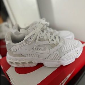 Nike Zoom Air Fire Photon Dust/White/Summit White 6.5W